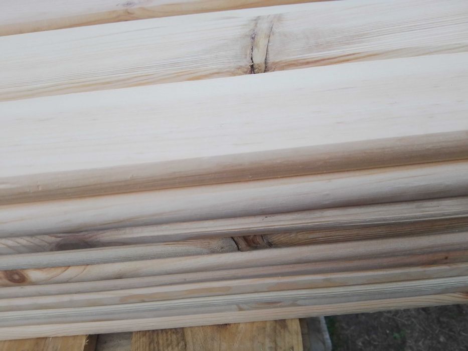 Nowa deska heblowana, sosna