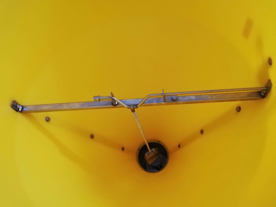 Годівниця для свиней Кормушка для свиней Тубомат