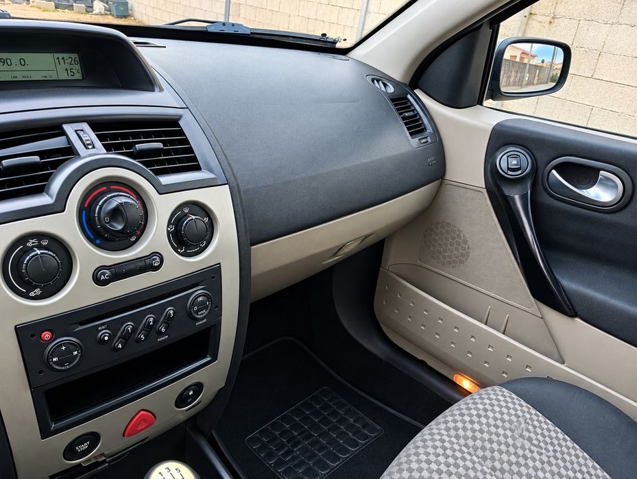 Renault meguene 2