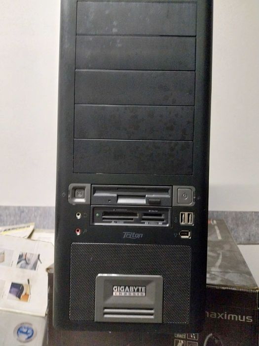 Caixa PC + 2 Monitores retro + Teclado — kit vintage completo64586079386882122