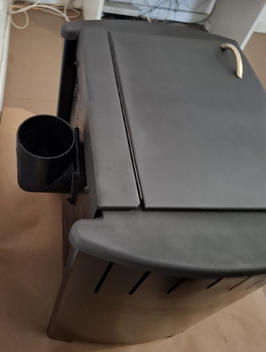 Salamandra a Lenha em Excelente Estado