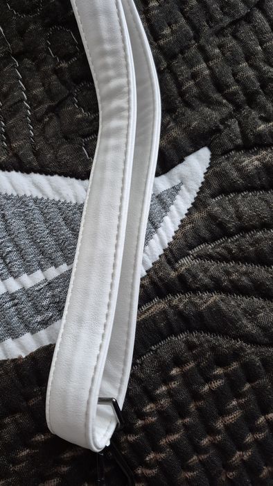 Biały pasek do torebki, nowy