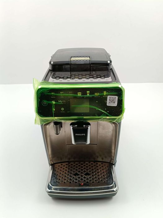Ekspres do kawy Philips LatteGo EP5447/90 czarny Nowoczesny i wydajny