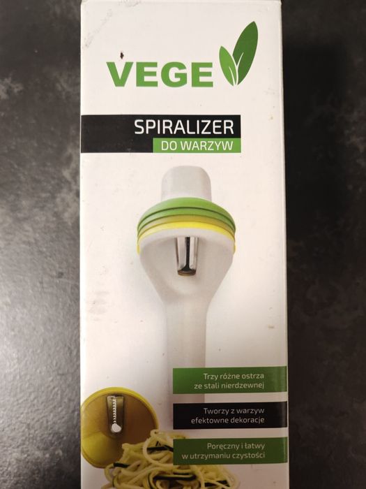 Spiralizer / Krajalnica Vege do warzyw z trzema ostrzami