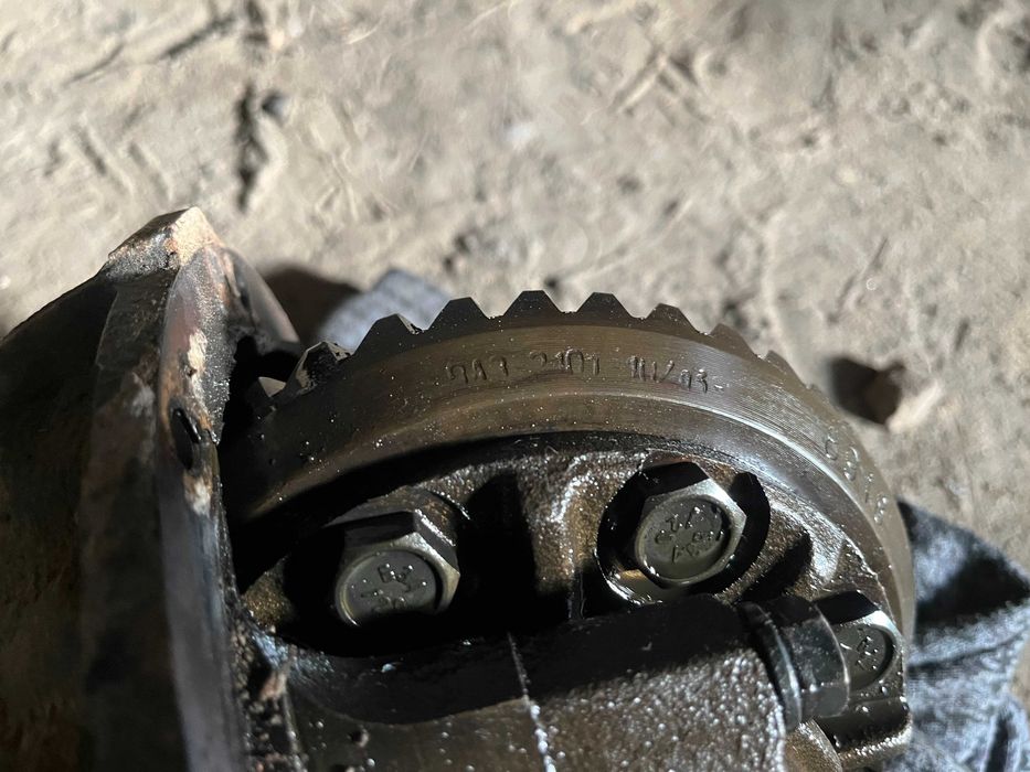 Коробка передач на ВАЗ та інші запчастини