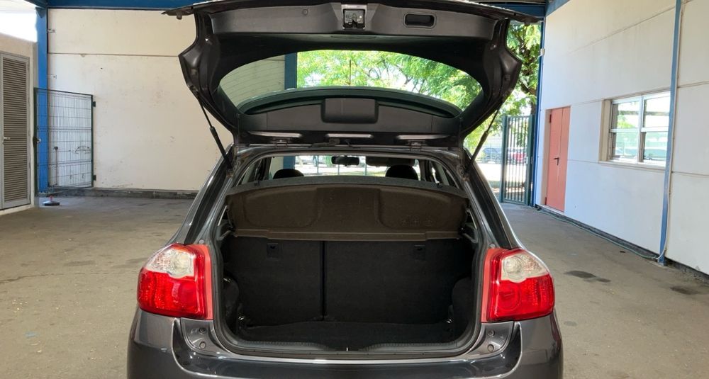 Toyota Auris 1.4 D-4D Active + Ac