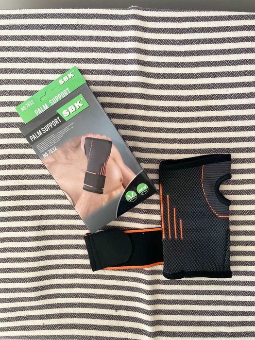 Munhequeira com Estabilizador | Suporte Ortopédico de Pulso | NOVA