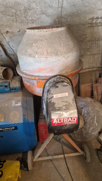 Betoniarka Altrad MK 165 BK