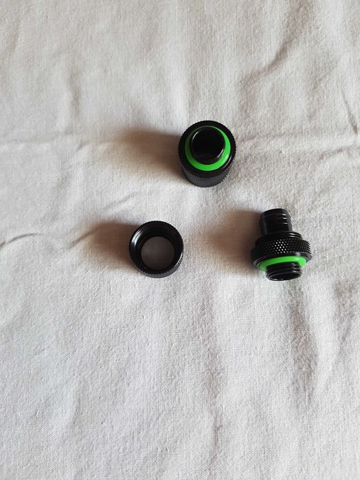 New Corsair Water-Cooling Connectors64585572558593120