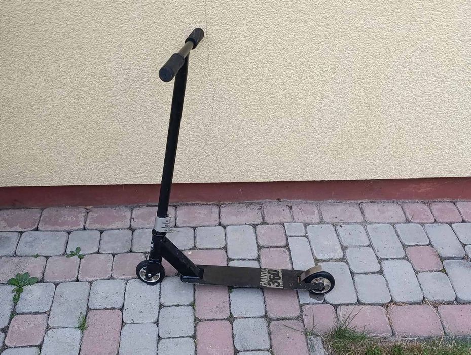 Самокат для трюків