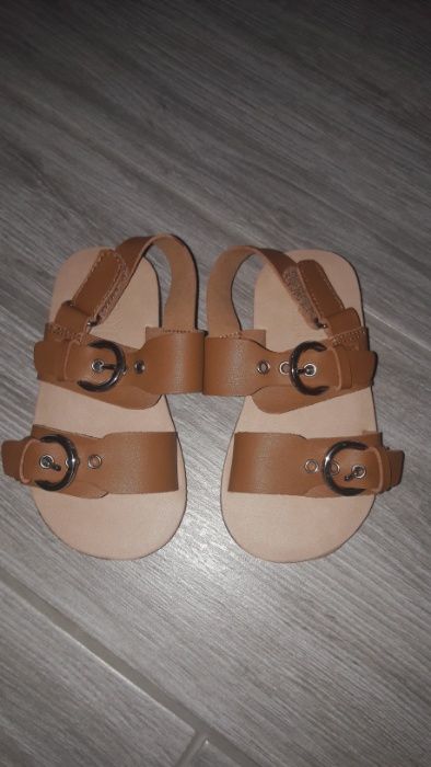 Sandałki Zara roz. 21 NOWE