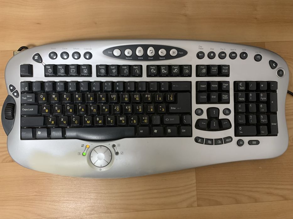 Стационарный компьютер HP Z400 Workstation