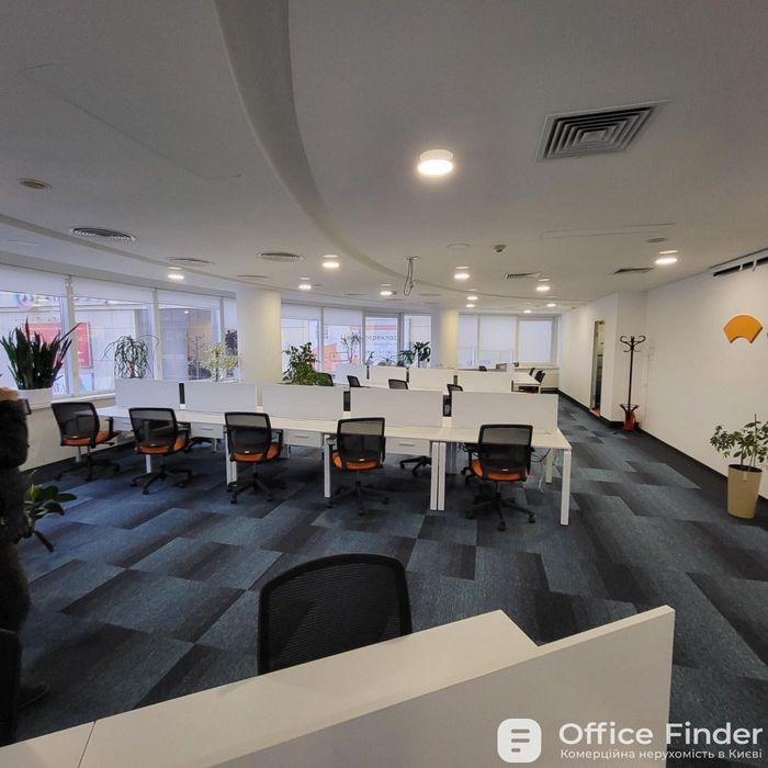Оренда офісу 986 м² у сучасному бізнес-центрі класу B | м. Лівобережна