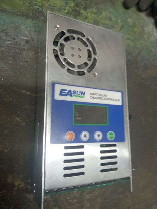 Контроллер заряда МППТ   60 А