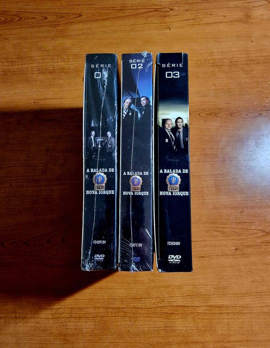NYPD BLUE: A Balada de Nova Iorque - Temporadas 1-3 /18dvds/ NOVA64398471371394122