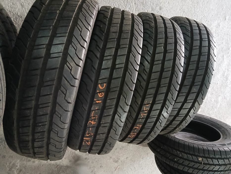 Pneus Novos 215/75R16 C Continental