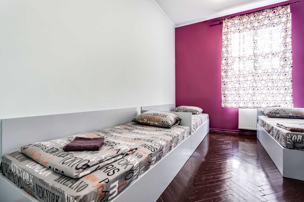 Сдам місце в хостелі  в загальному 3-місному номері в центрі Львова