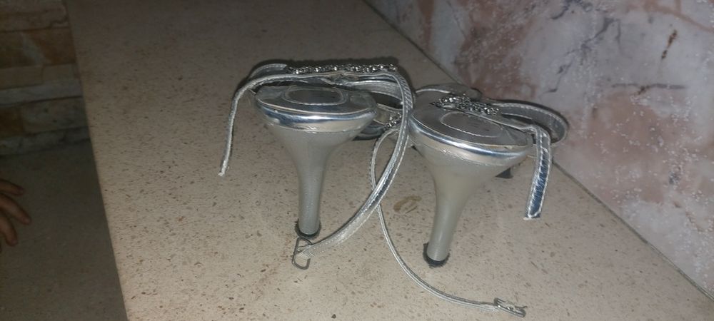 Sandalias de mulher