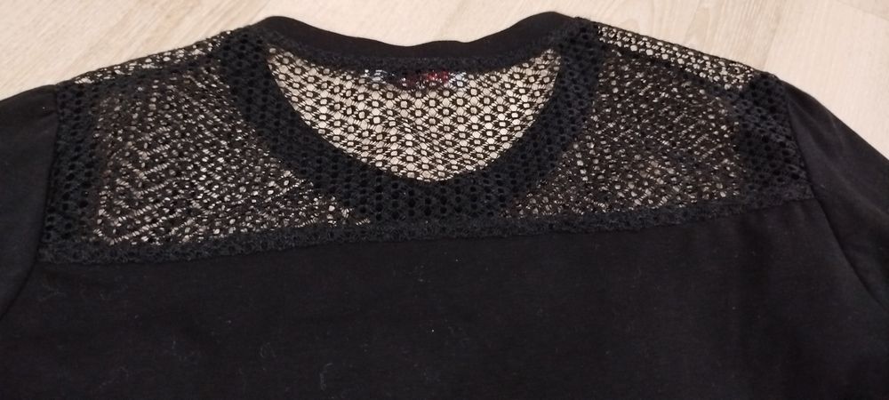 Sweterek dziewczęcy