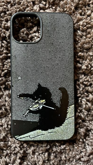 чохол на iphone 13