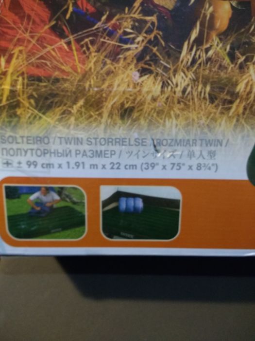 Велюровий полуторний надувний матрац  з електронасосом  фірми  INTEX