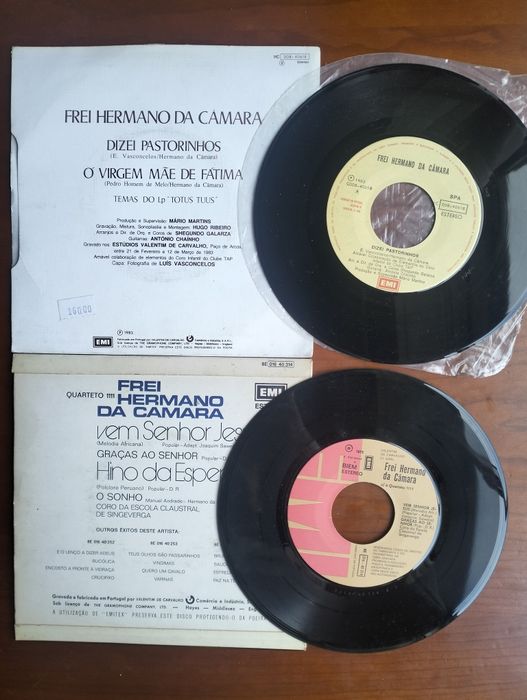 Singles Frei Hermano da Câmara