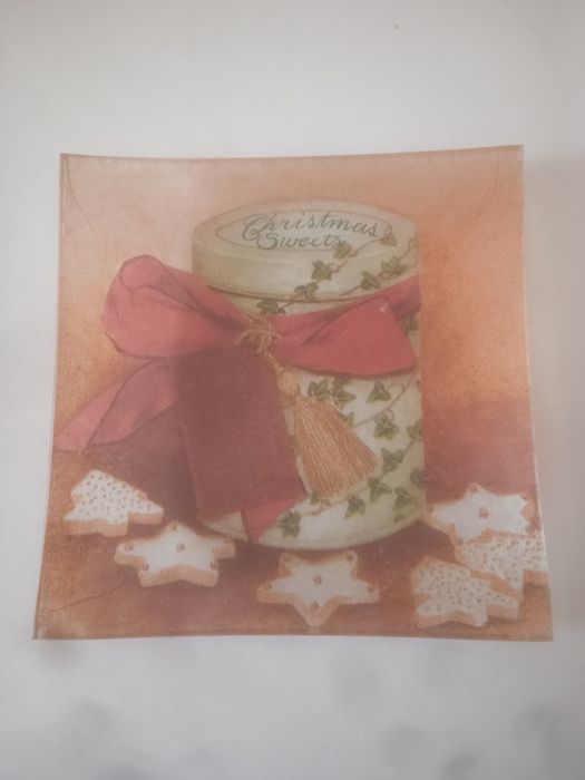 Prato de decoração em vidro