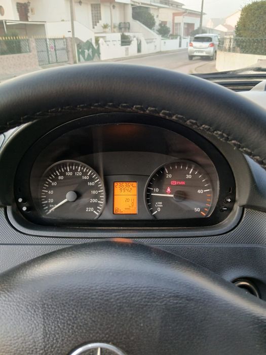 Mercedes Vito 113 longa CDI – 2011