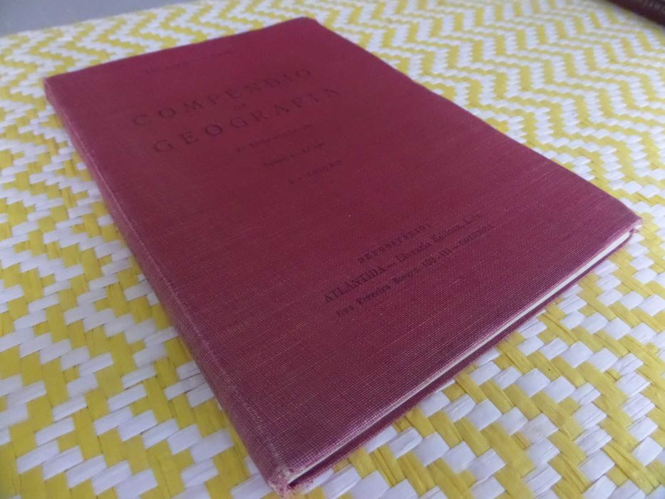 Compêndio  GEOGRAFIA 2º CICLO DOS LICEUS  - 1962
Júlio L de Loureiro
