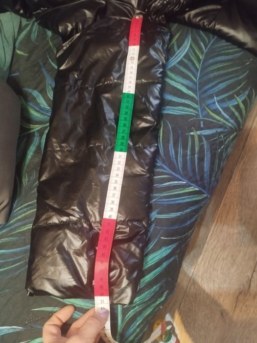 Czarna zimowa damska kurtka