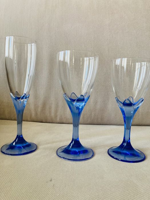 Decorated Glasses64584348777859123