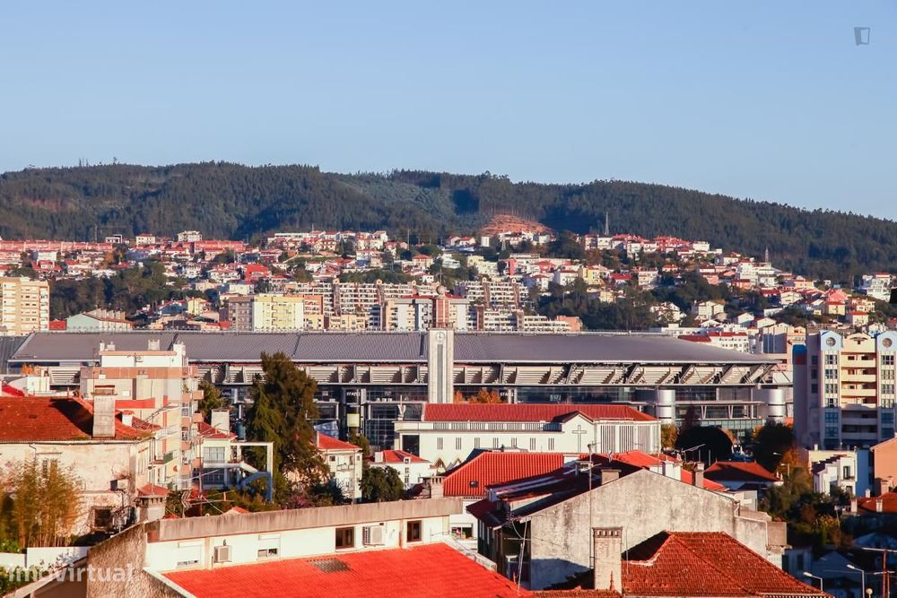 Apartamento com 1 quartos - localizado em  Coimbra