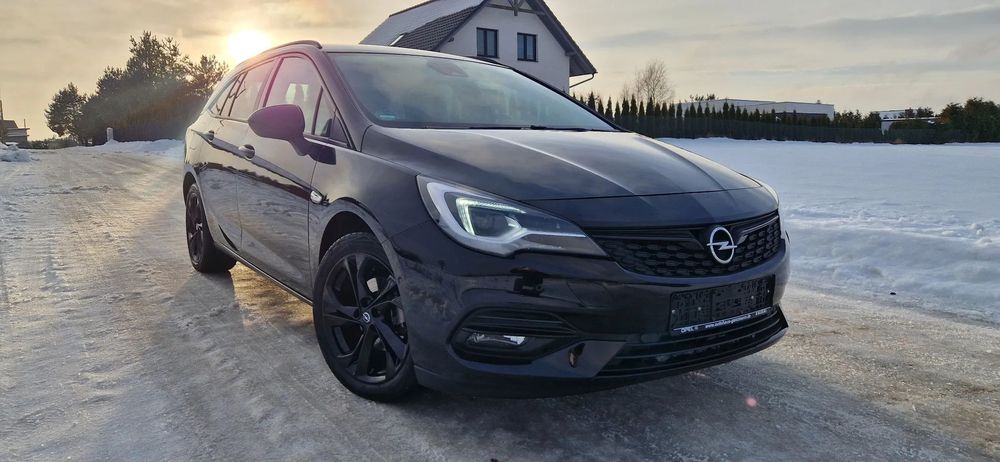 Opel Astra Najbogatsza wersja! Tylko 51 tyś. Przebiegu! SUPER STAN!