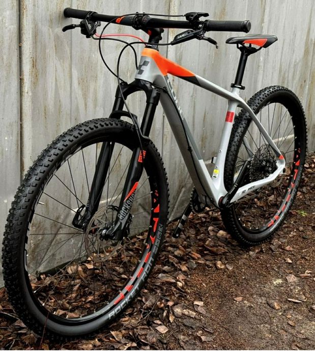 Карбоновий Cube Reaction GTC Eagle,як новий