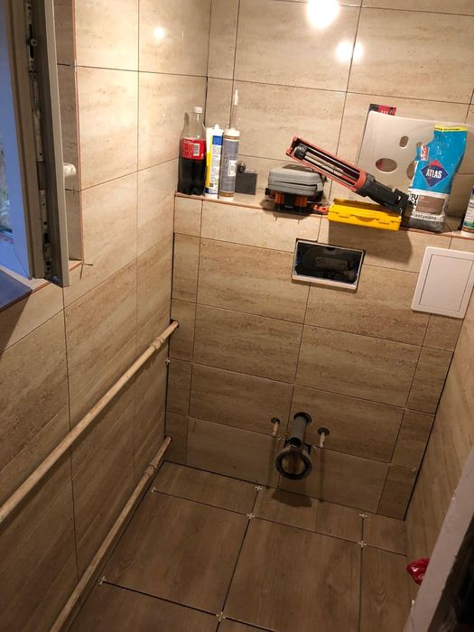 Przyjmę zlecenie usług remontowych