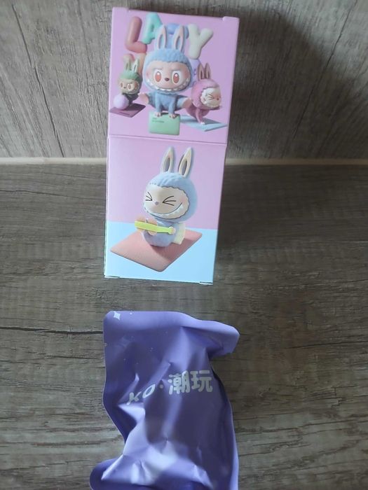 Figurka niespodzianka Labubu