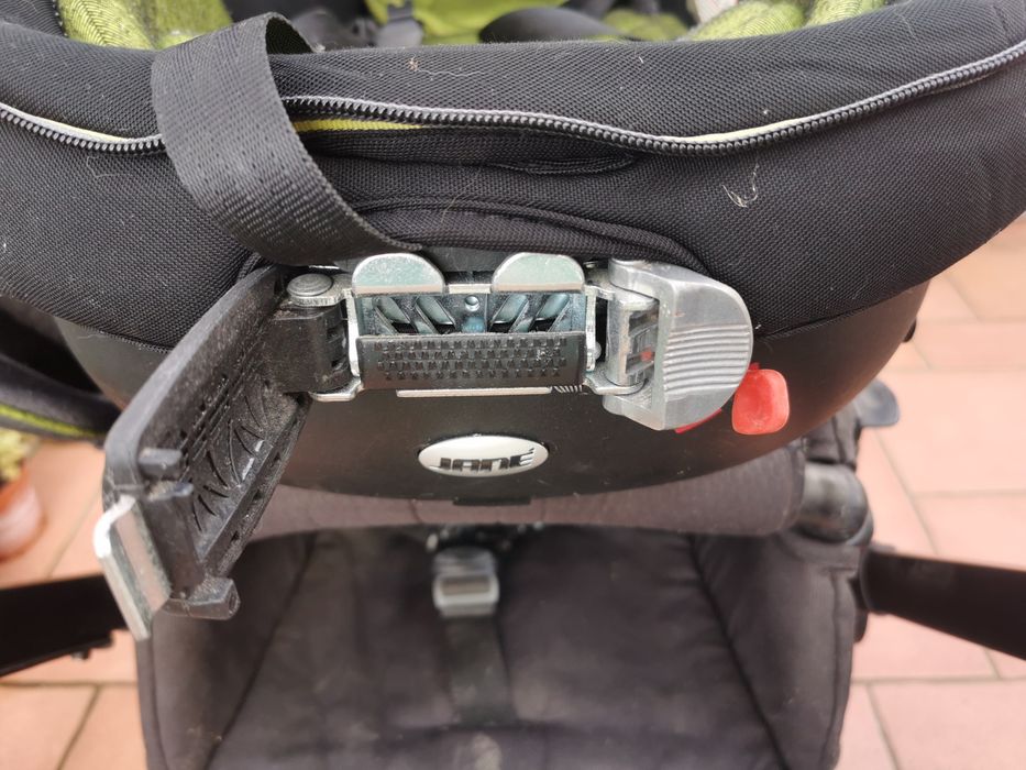 Urgente vendo carrinho bebe jané muum + alcofa matrix light 2