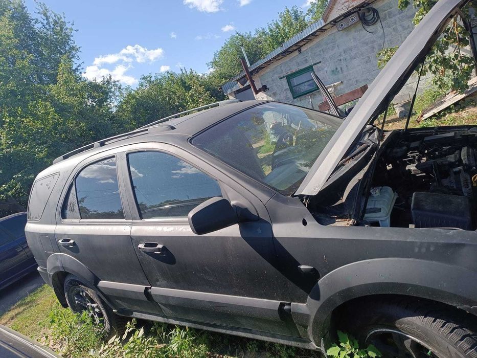 продам KIA SOREHTO дорест