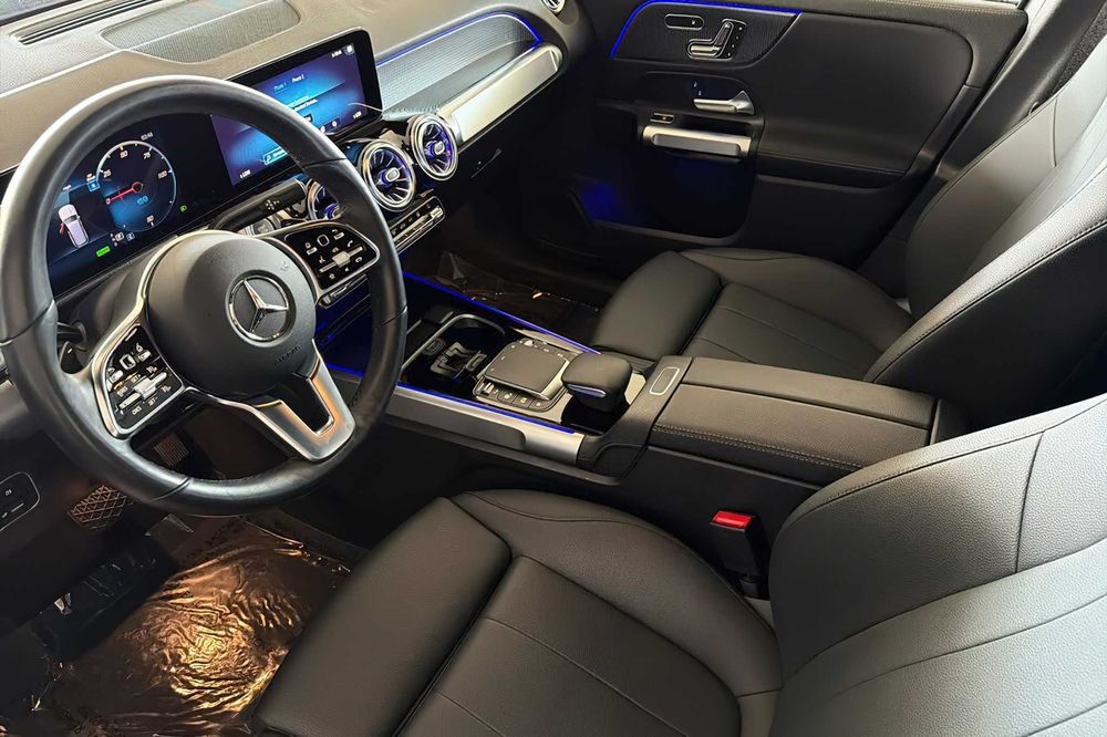 Mercedes-Benz EQB 300 SUV 4MATIC      2023