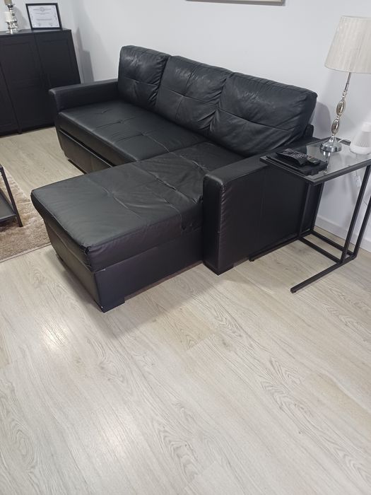 Mobília de sala preta do ikea