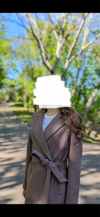 Пальто українського бренду season 38 розмір