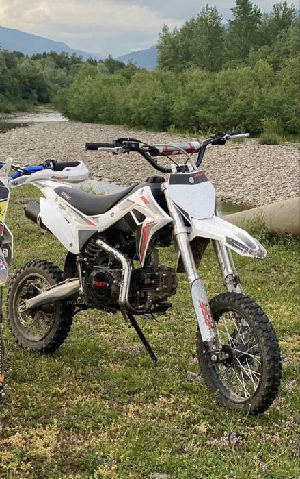 Мотоцикл BSE 125