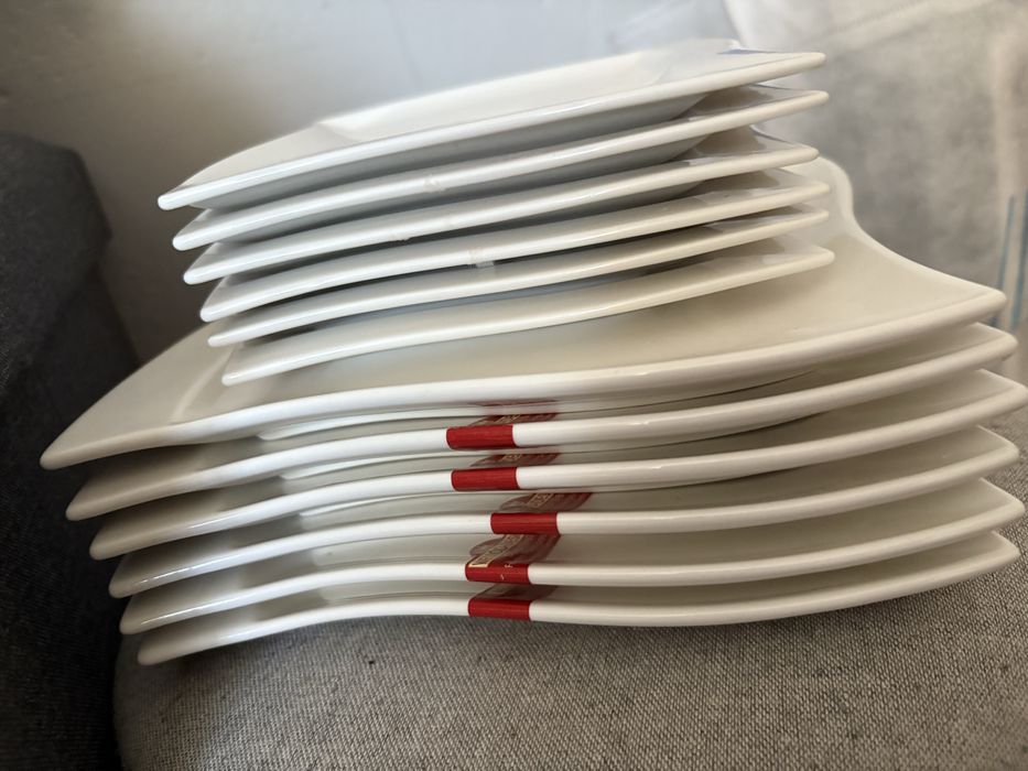 Komplet talezy i filizanek