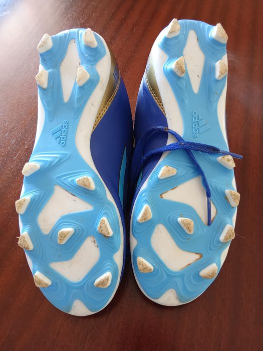 Chuteiras   Adidas/Messi