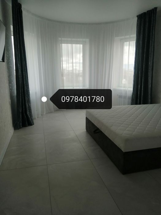 Продаж 2 кімнатної квартири в новобудові, центр міста