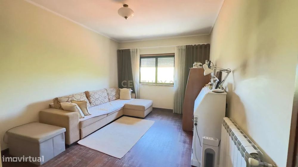 Apartamento T3 em Oiã