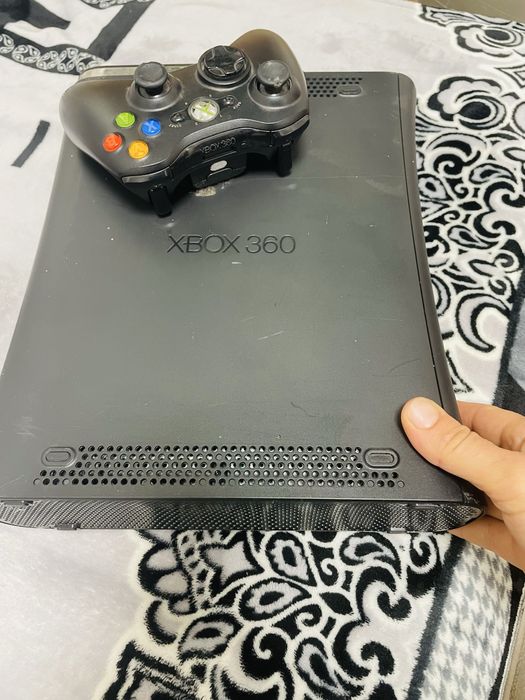Xbox 360  консуль