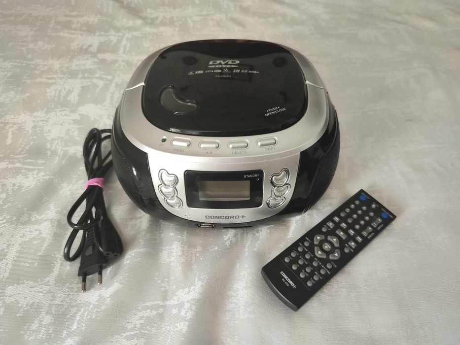 Radio DVD portatil, com USB, Completamente novo