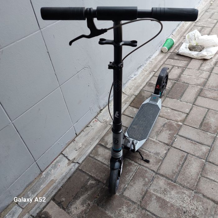 Самокат OXELO, трюковый. Мade in .France