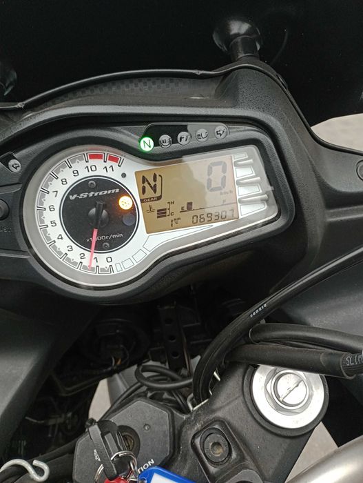 Suzuki V-Strom 650 DL